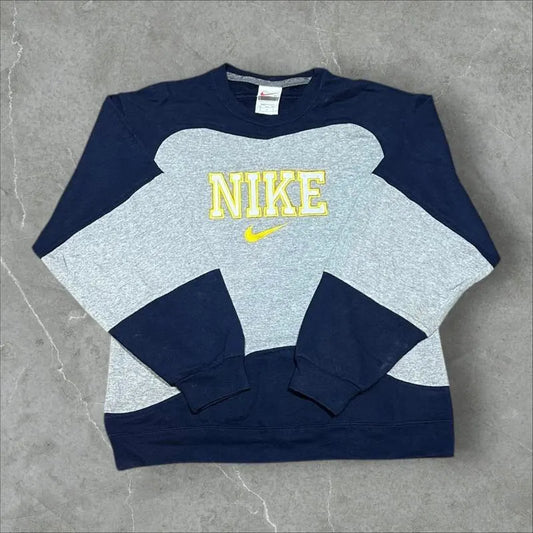 Nike Vintage Reworked Embroidered Unisex Sweatshirt Size M