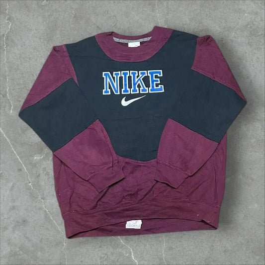 Nike Vintage Reworked Embroidered Unisex Sweatshirt Size M