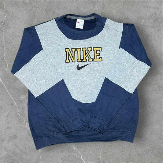 Nike Vintage Reworked Embroidered Unisex Sweatshirt Size M