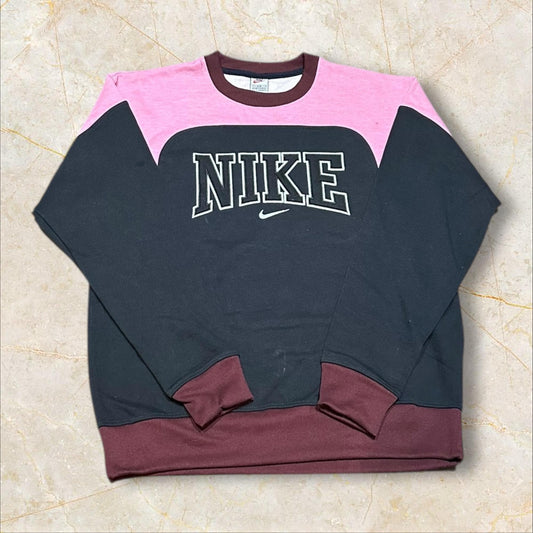 Nike Vintage Reworked Embroidered Unisex Sweatshirt Size L