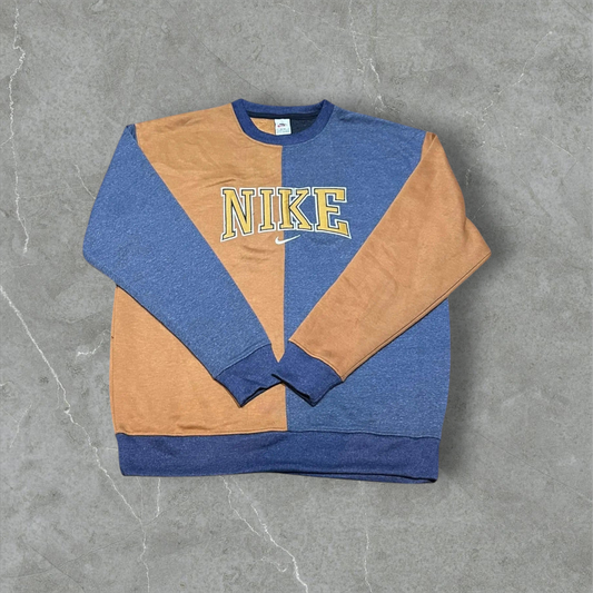 Nike Vintage Reworked Embroidered Unisex Sweatshirt Size XL